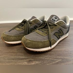 New Balance Sneakers | Youth Size 6 | Green